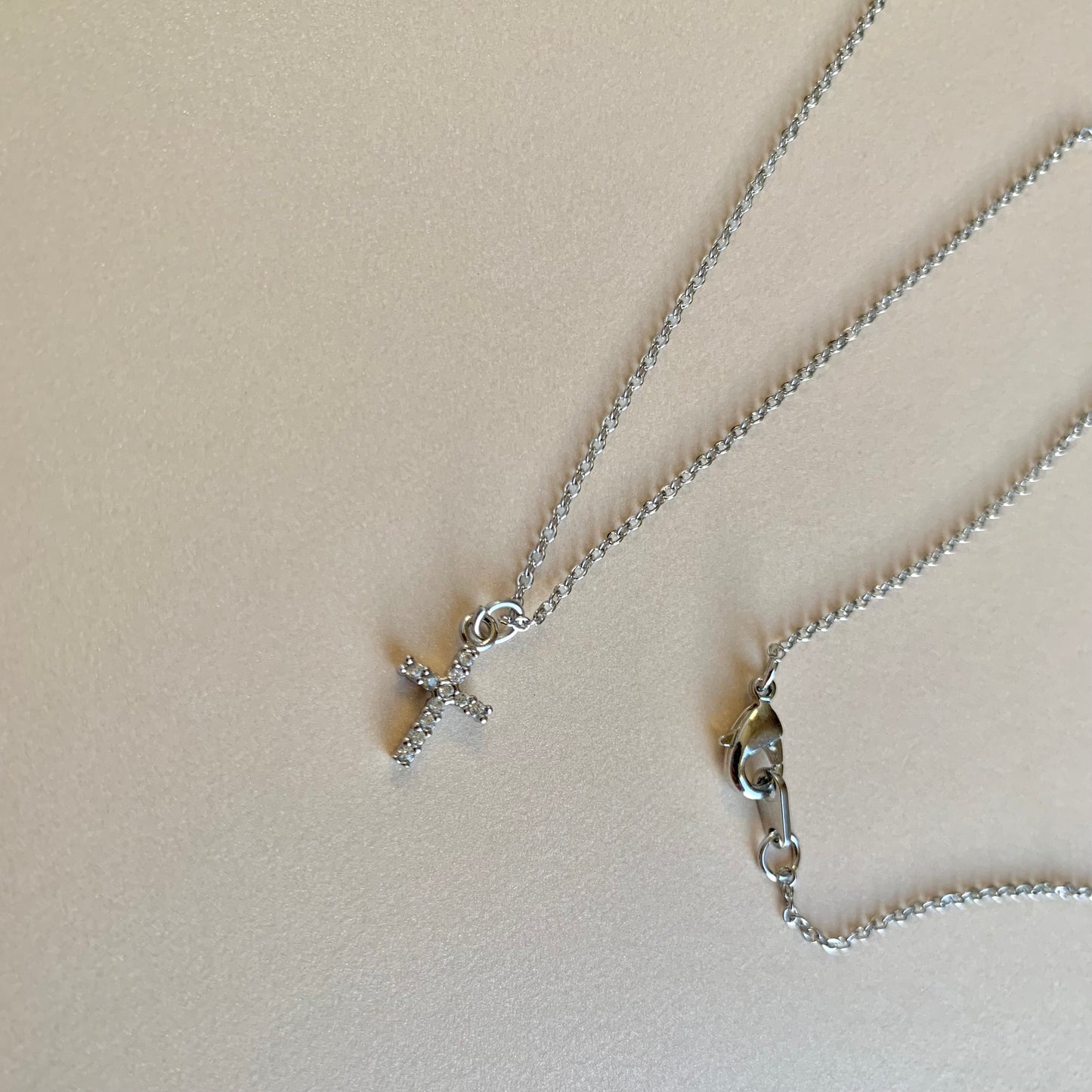 SILVER CROSS NECKLACE