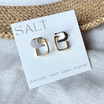 CHIC SQUARE HOOPS | 18k gold coated | stud hoop earrings | sensitive skin hoops | everyday earrings | geometric hoops | gold square hoops