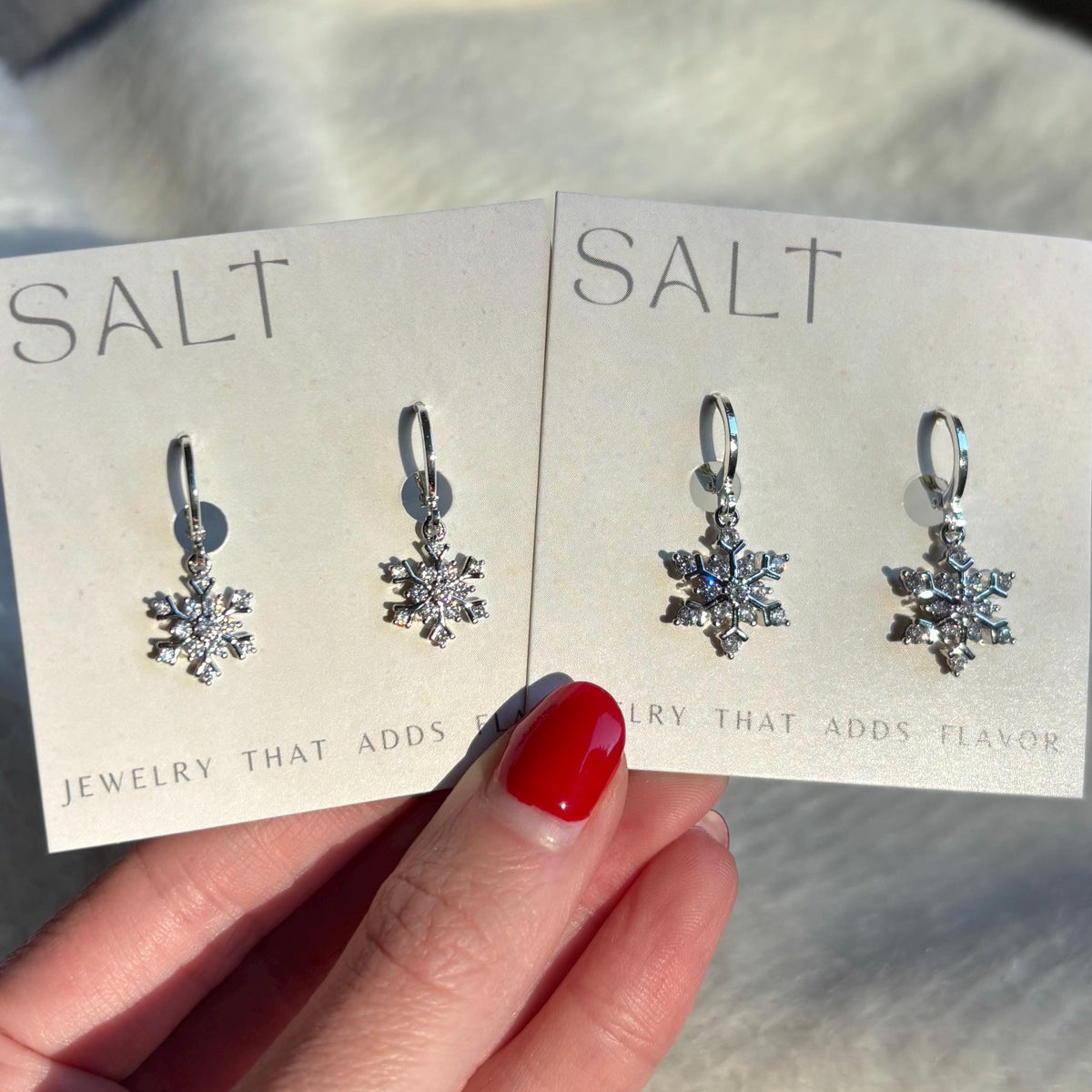 SILVER SNOWFLAKE HUGGIES | silver snow flake hoop earrings | holiday jewelry | sparkly Christmas earrings | chic snowflake hoops | platinum